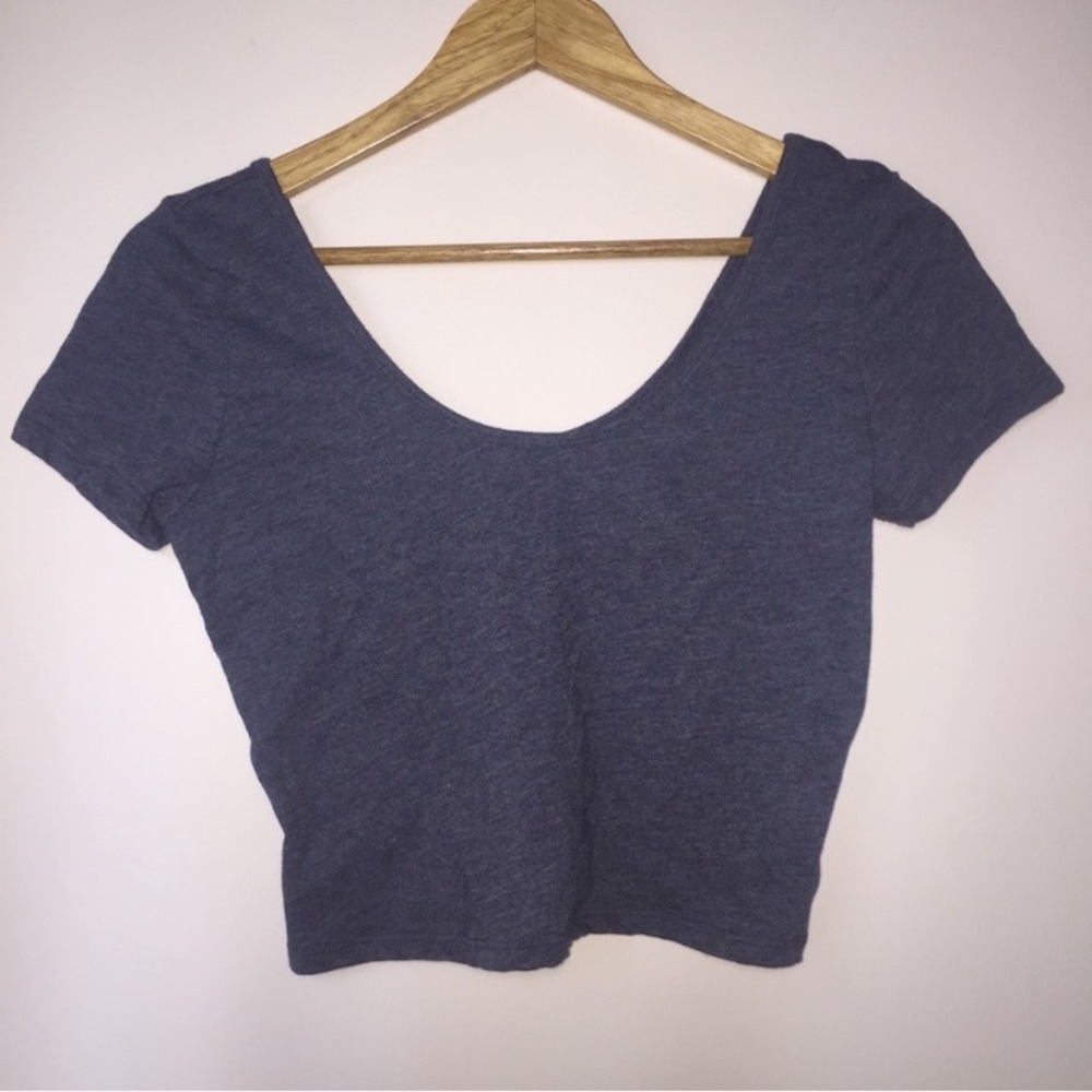 Hollister Solid Gray Crop Top Size Large